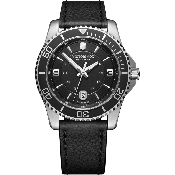 Victorinox Maverick 241862 — мужские кварцевые часы