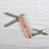 Нож-брелок Victorinox Classic Woodworm 0.6223.L1706